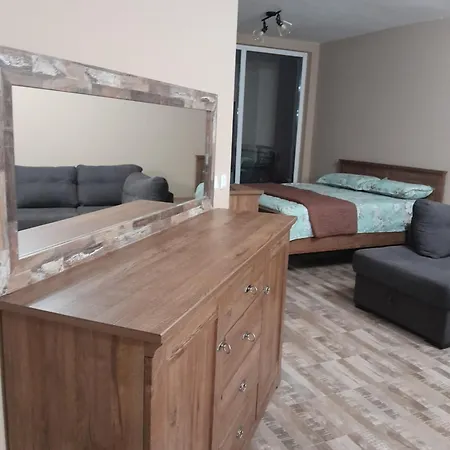 公寓 студио орхидея сарафово лукс с изглед към морето 布尔加斯