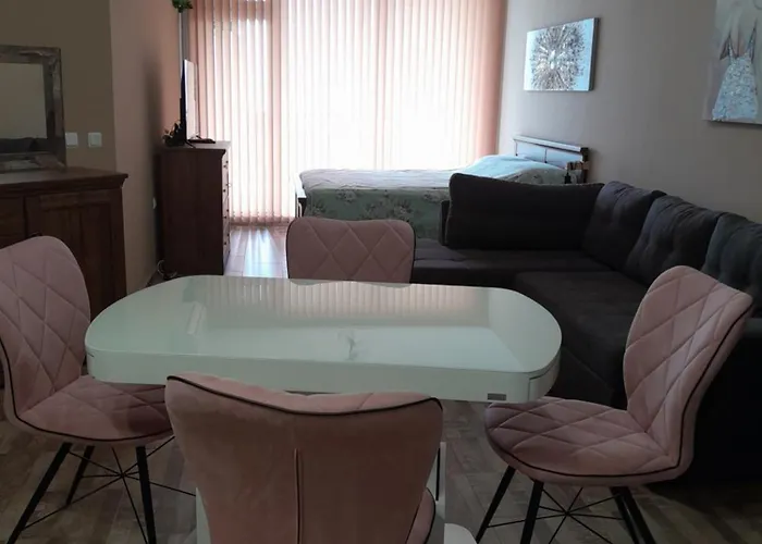 Apartamento студио орхидея сарафово лукс с изглед към морето *